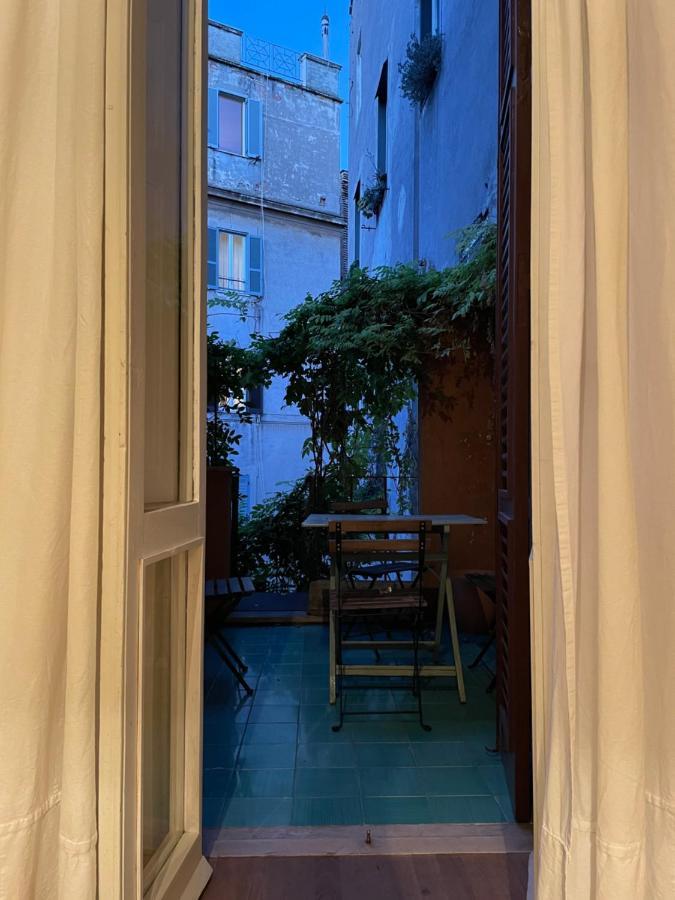Rome Center, Luxury & History In Via Monserrato Exterior photo